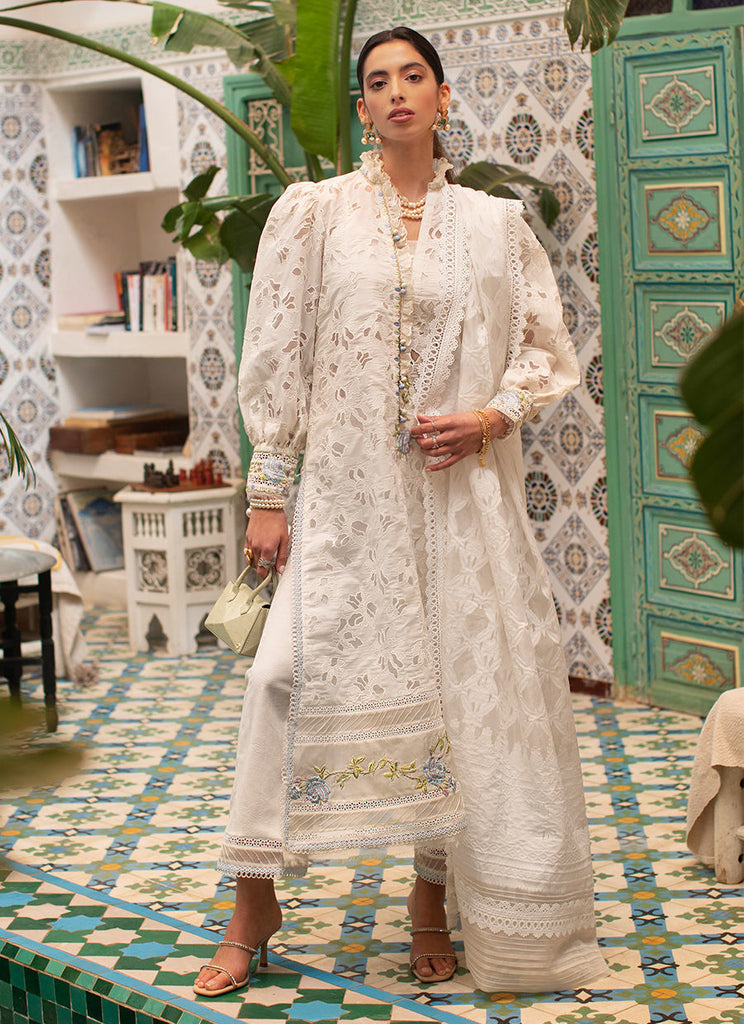 Farah Talib Aziz - Ourika Ivory