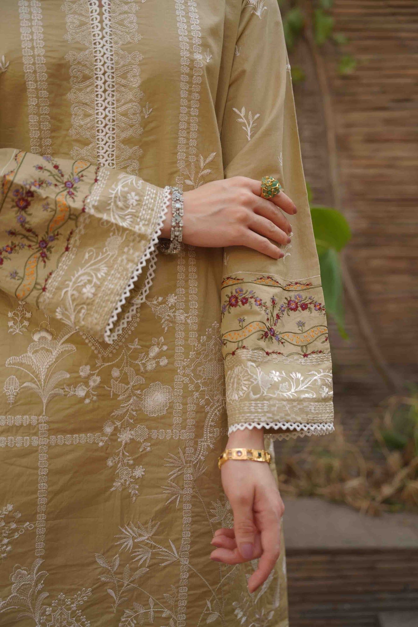 Hollyhocks Kurta - Beige