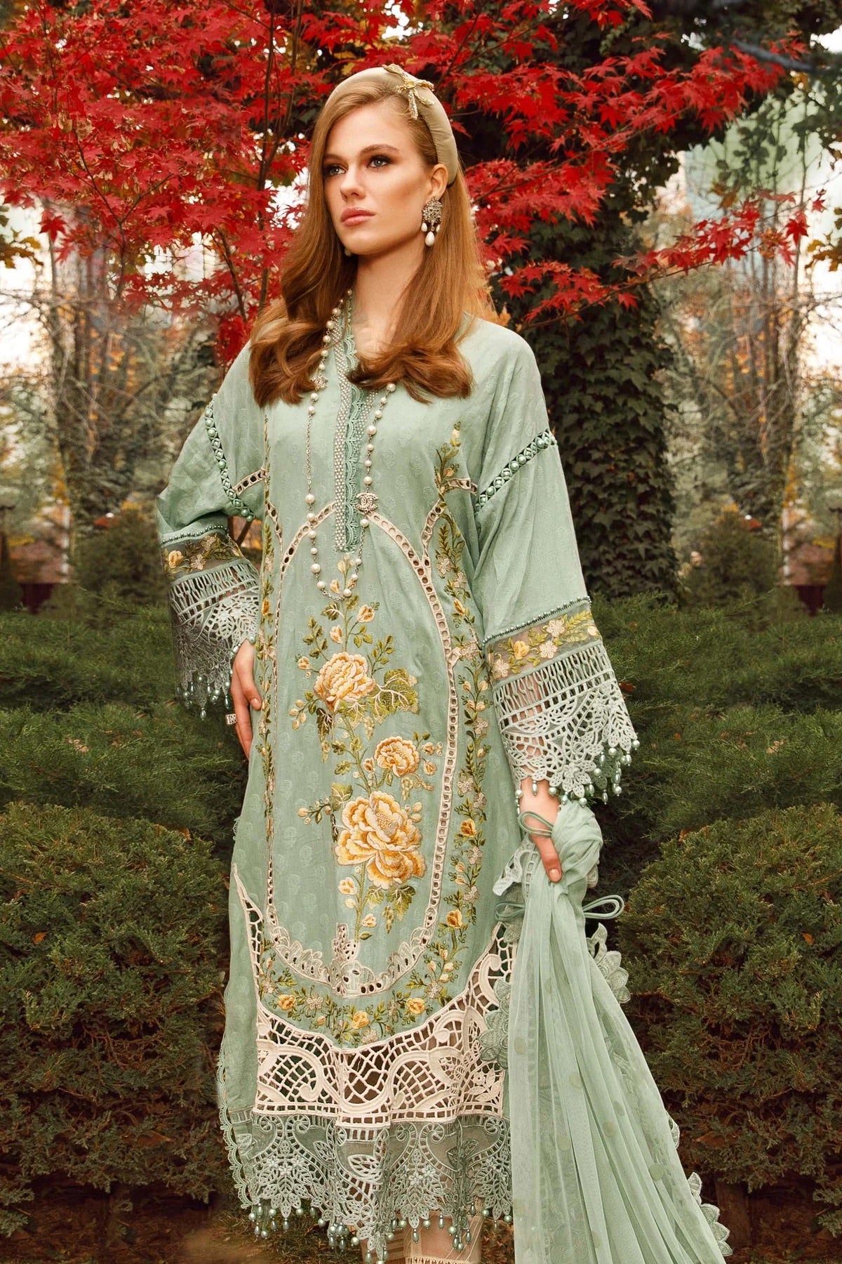 Maria B Lawn - D-2302-B