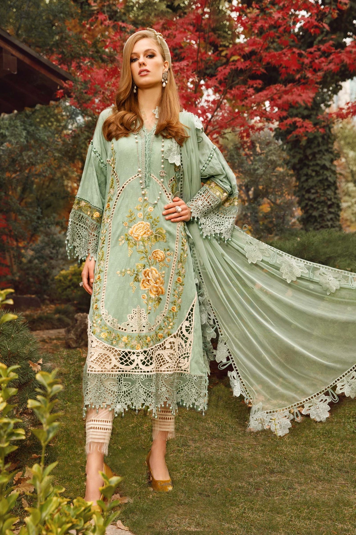 Maria B Lawn - D-2302-B