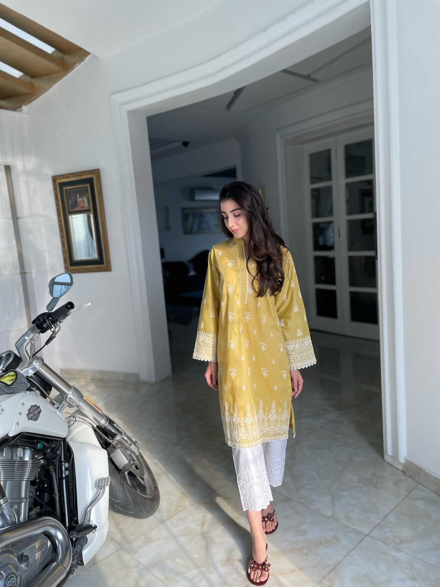 Evocative Kurta - Bumblebee