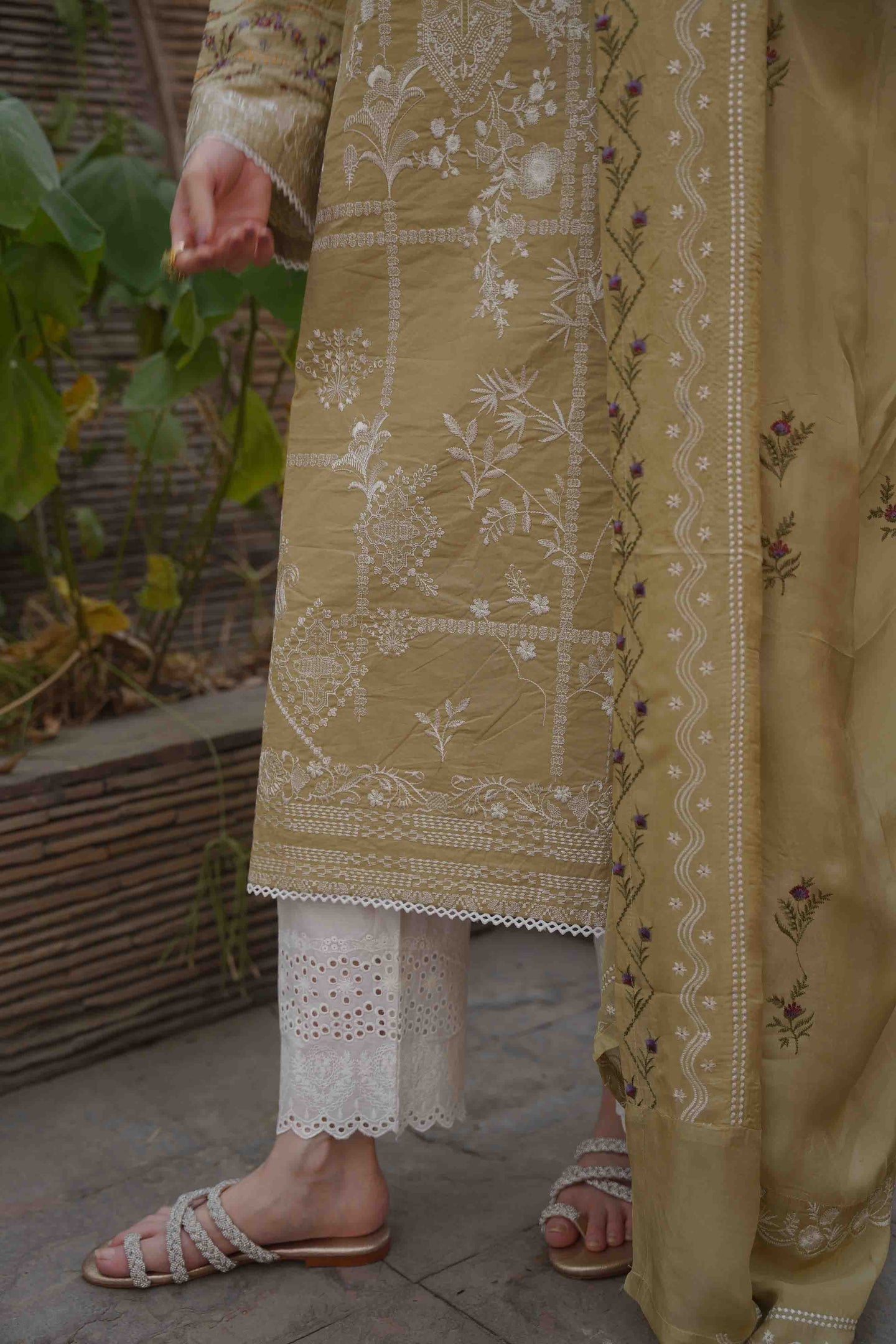 Hollyhocks Kurta - Beige