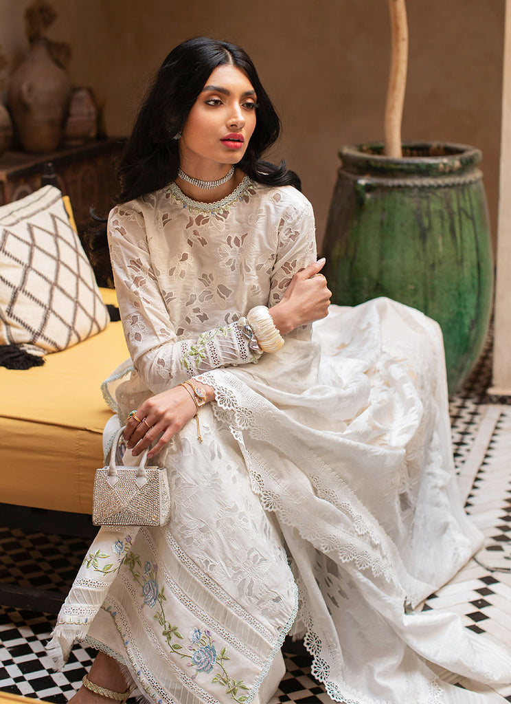 Farah Talib Aziz - Ourika Ivory